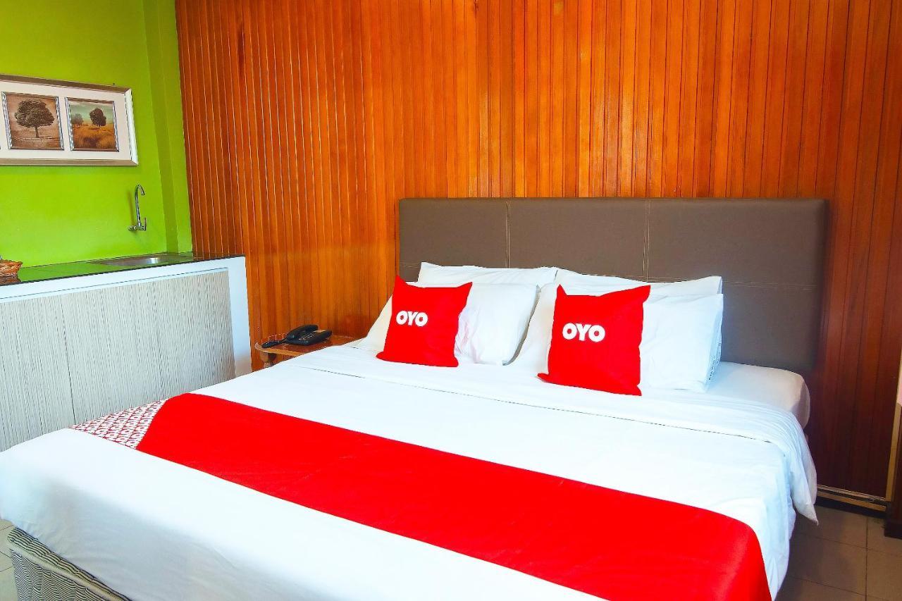 Oyo 89577 Kristal Hotel Keningau Exterior photo