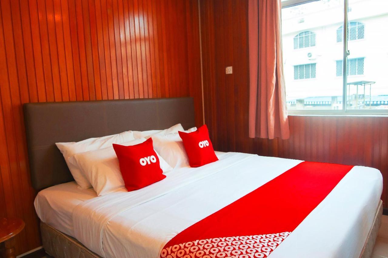 Oyo 89577 Kristal Hotel Keningau Exterior photo